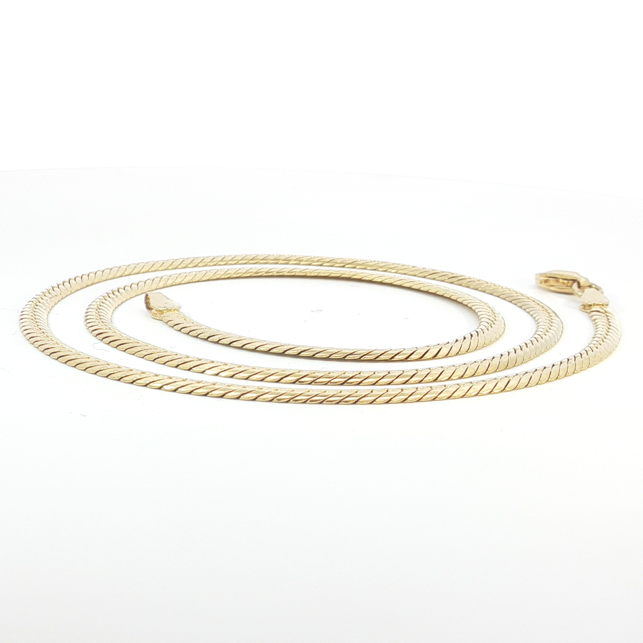 18ct YG Herringbone Necklace