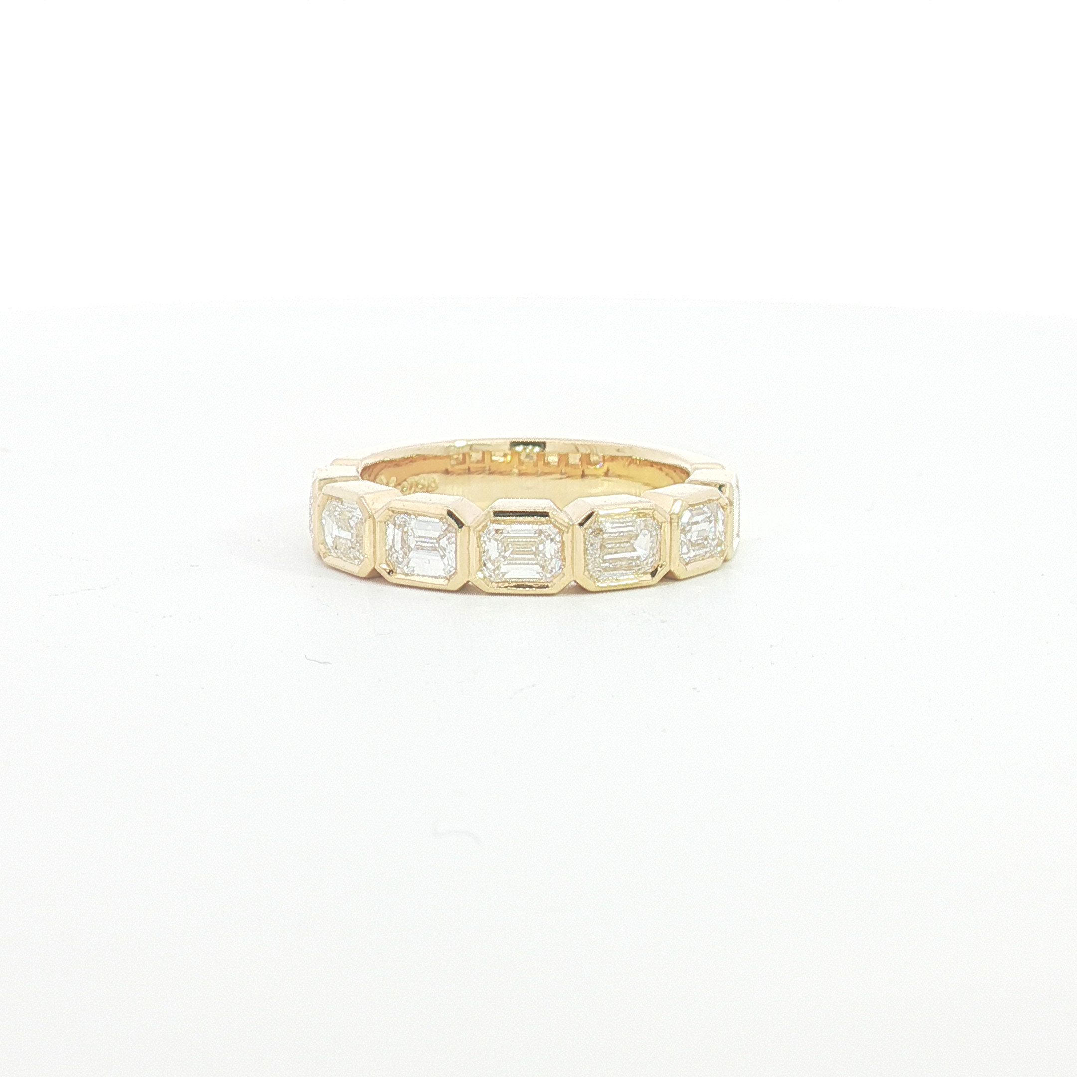 18ct YG 7 Emerald Cut Diamond Bezel Eternity Ring