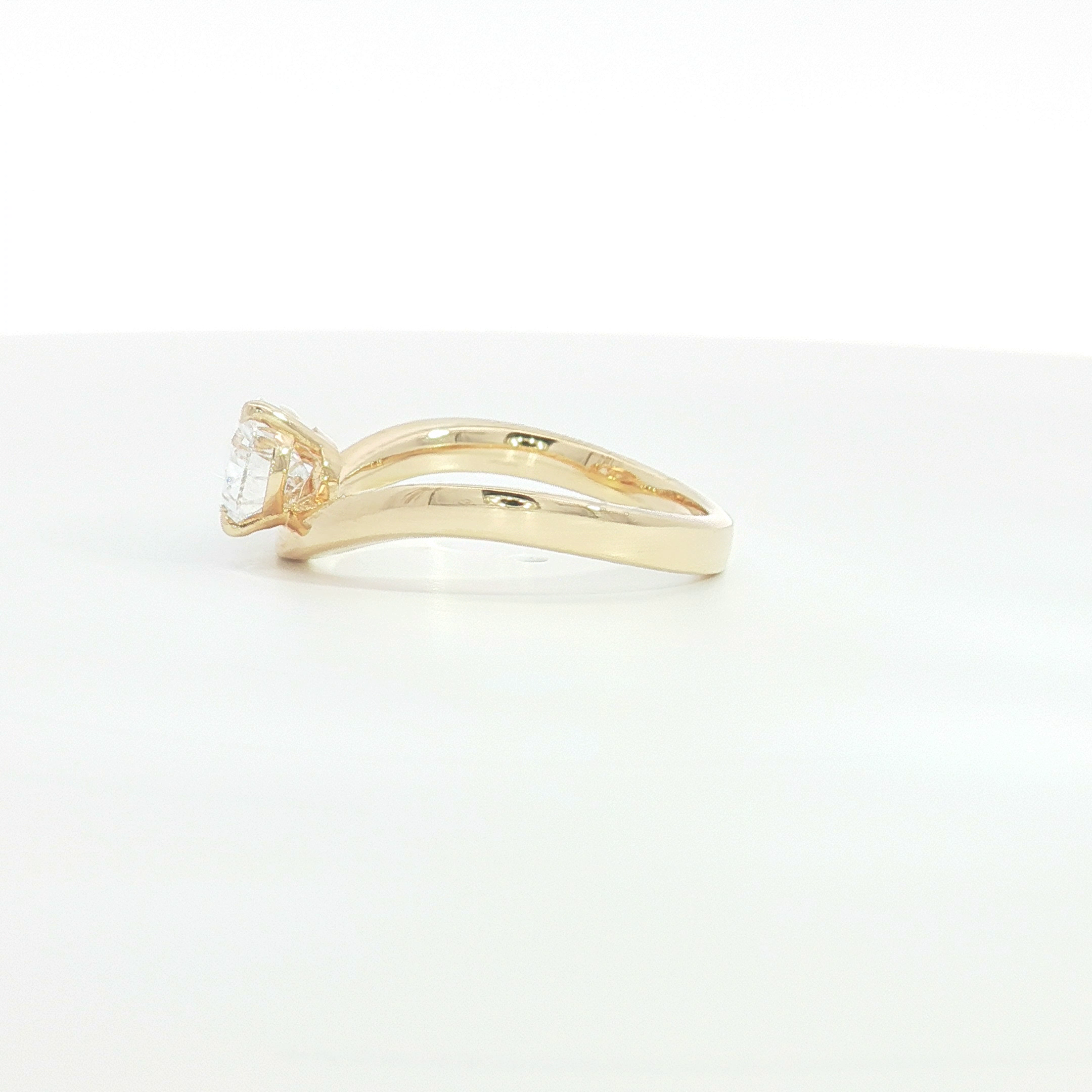 18ct YG Lab Grown Pear Diamond Solitaire Ring