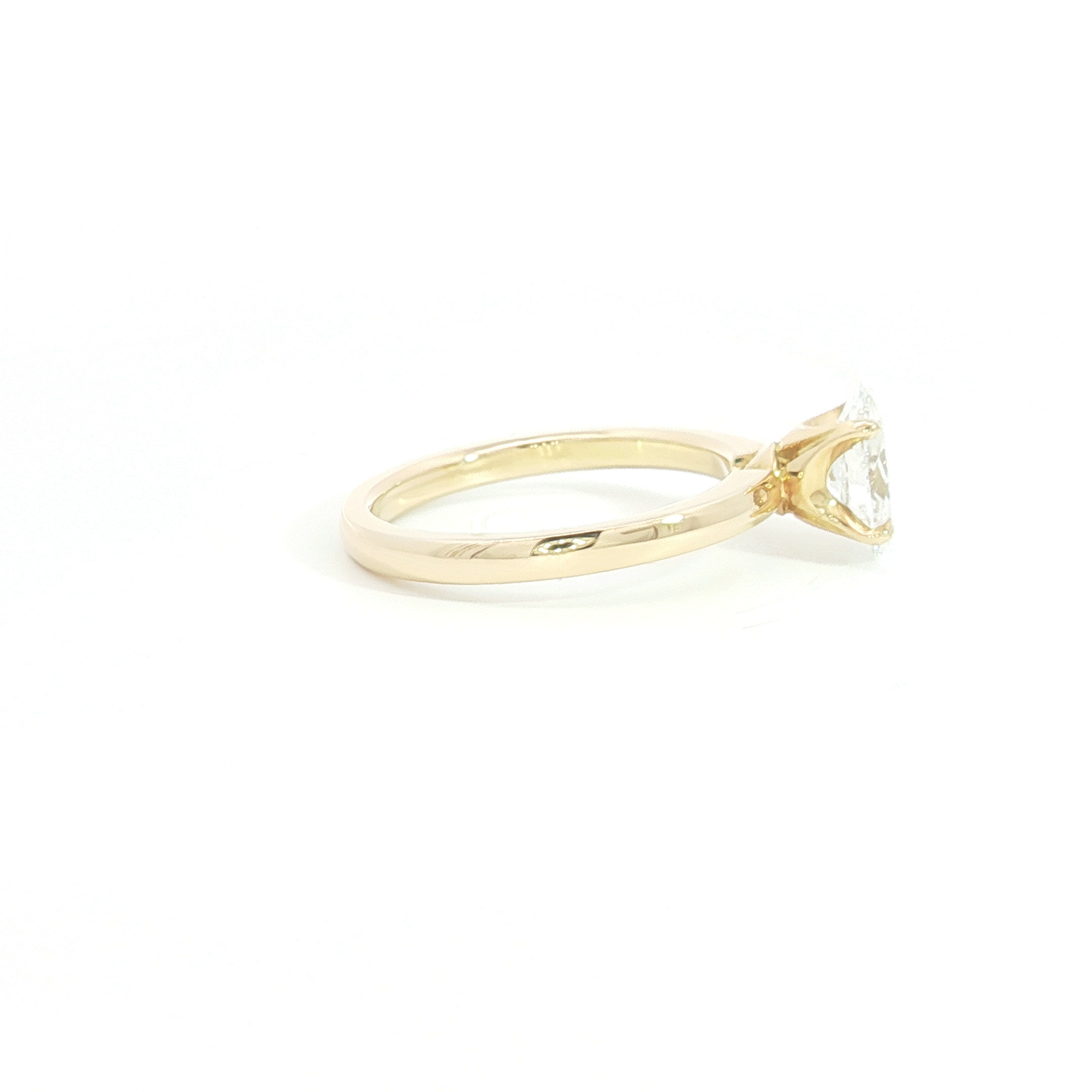 18ct YG Oval-Cut Lab Grown Diamond Solitaire Ring