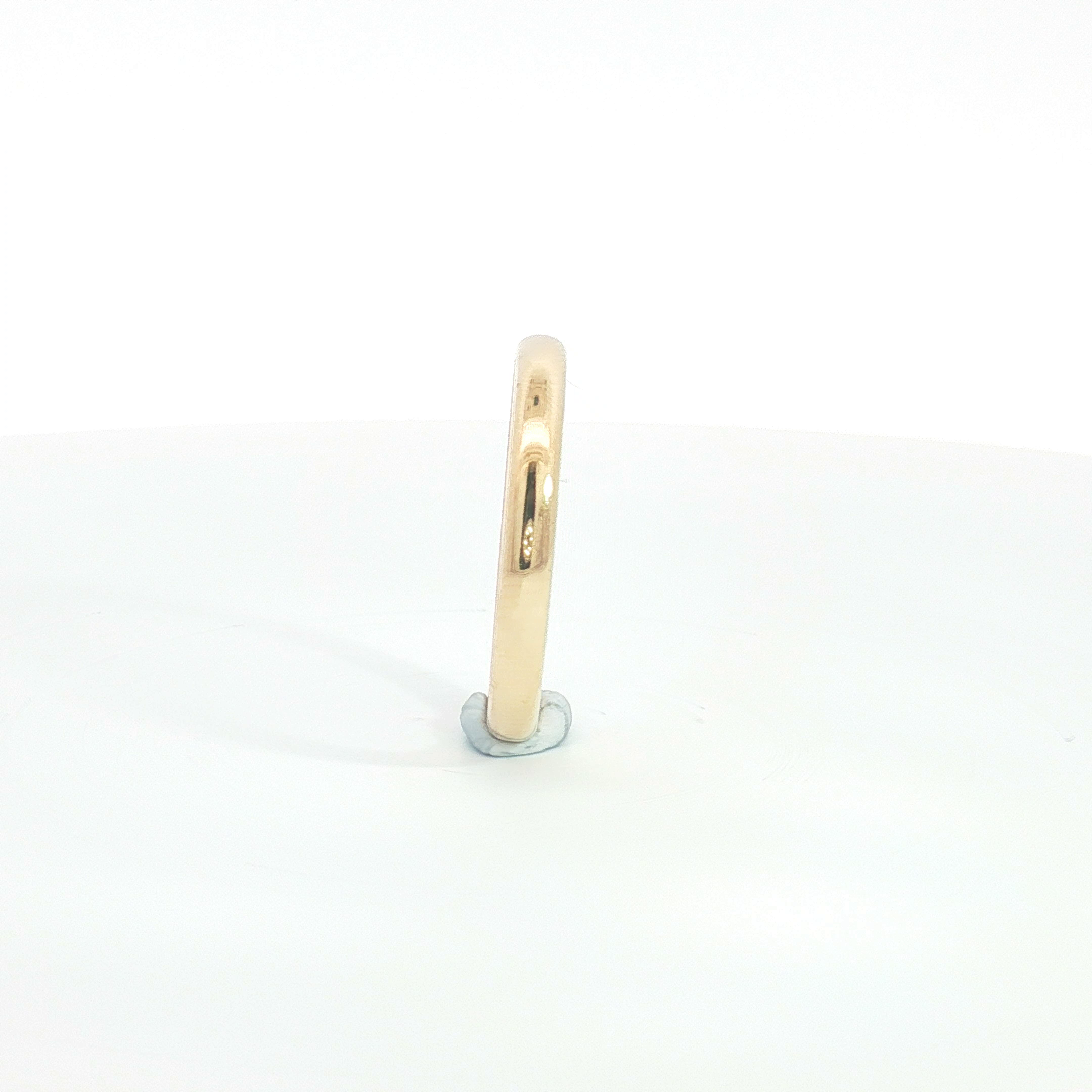 18ct YG Classic Half Round Wedder