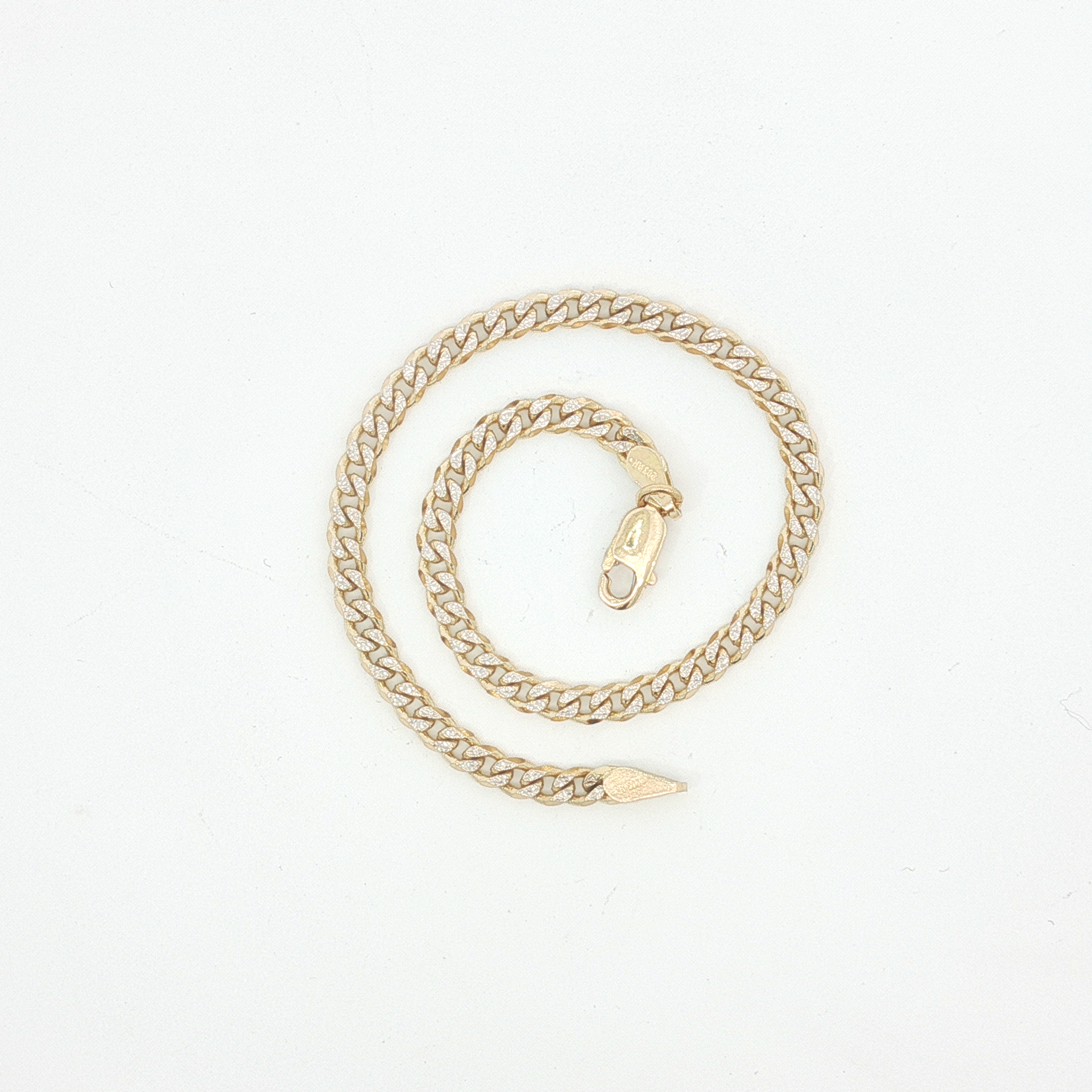 18ct YG Diamond-Cut Curb Link Bracelet