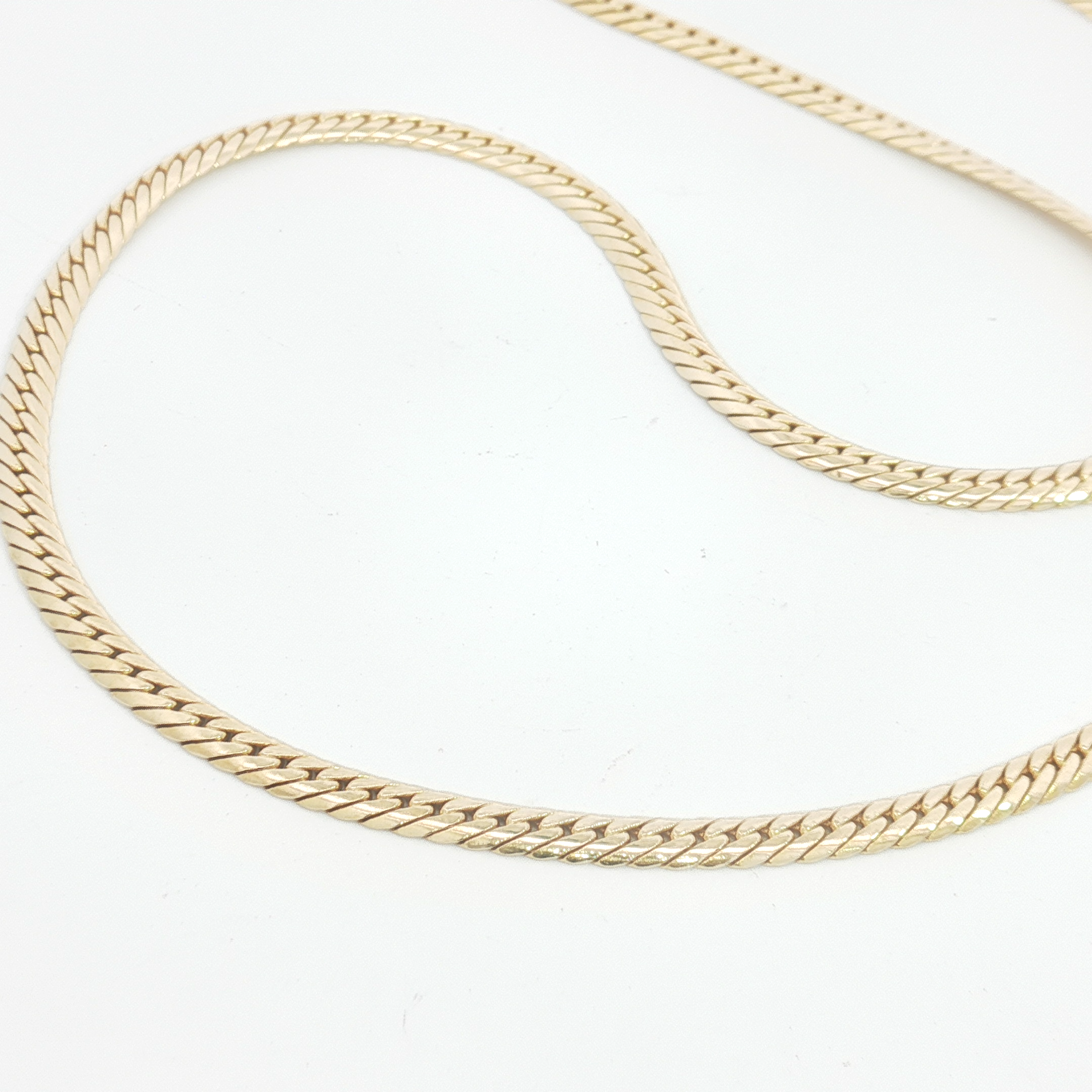 18ct YG Herringbone Necklet