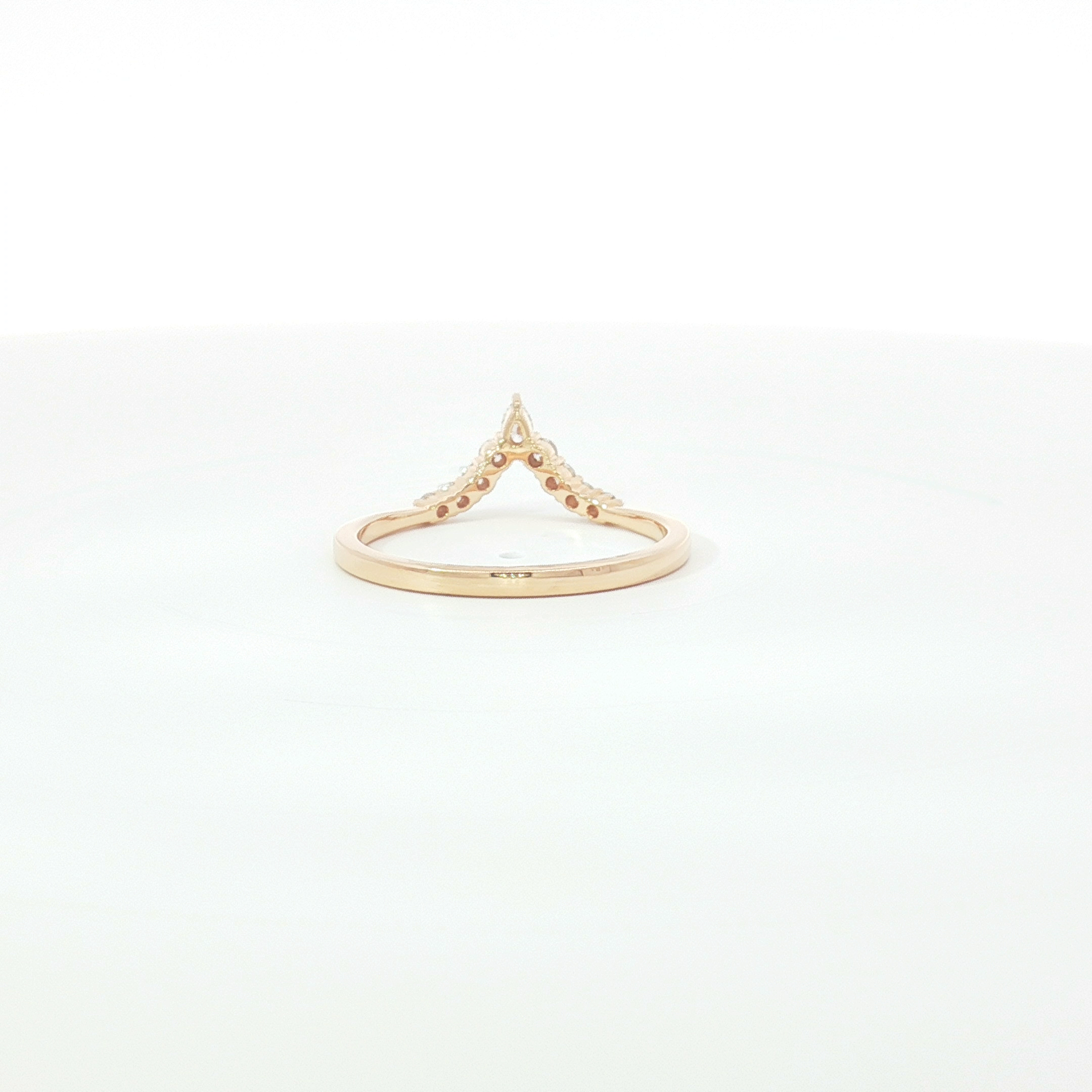 18ct RG Diamond Chevron Stackable Ring