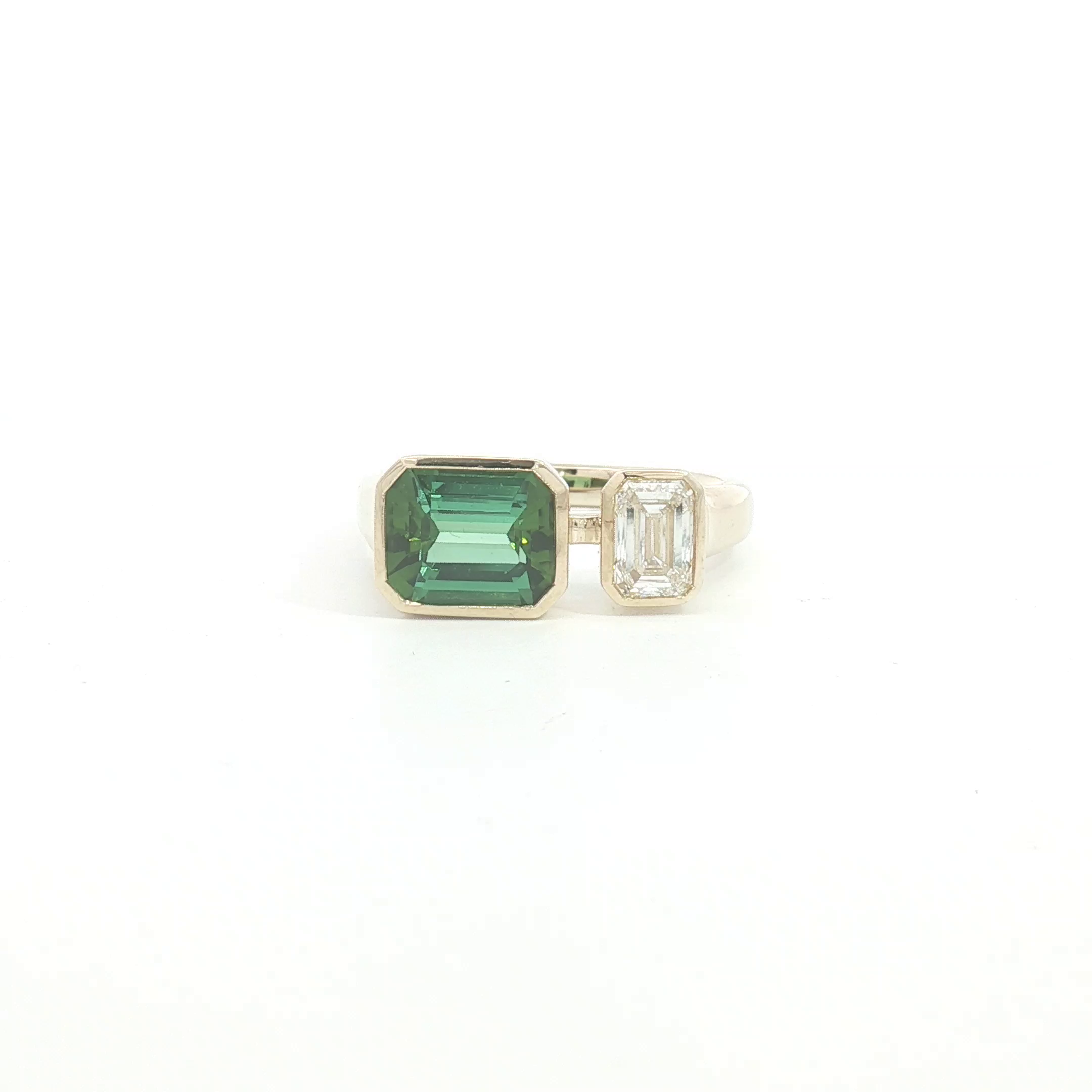 9ct YG Green Tourmaline and LG Diamond Ring