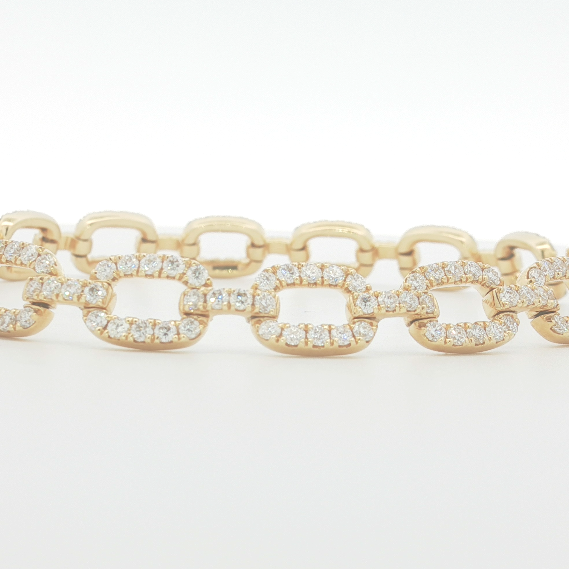 18ct YG Diamond Set Bracelet