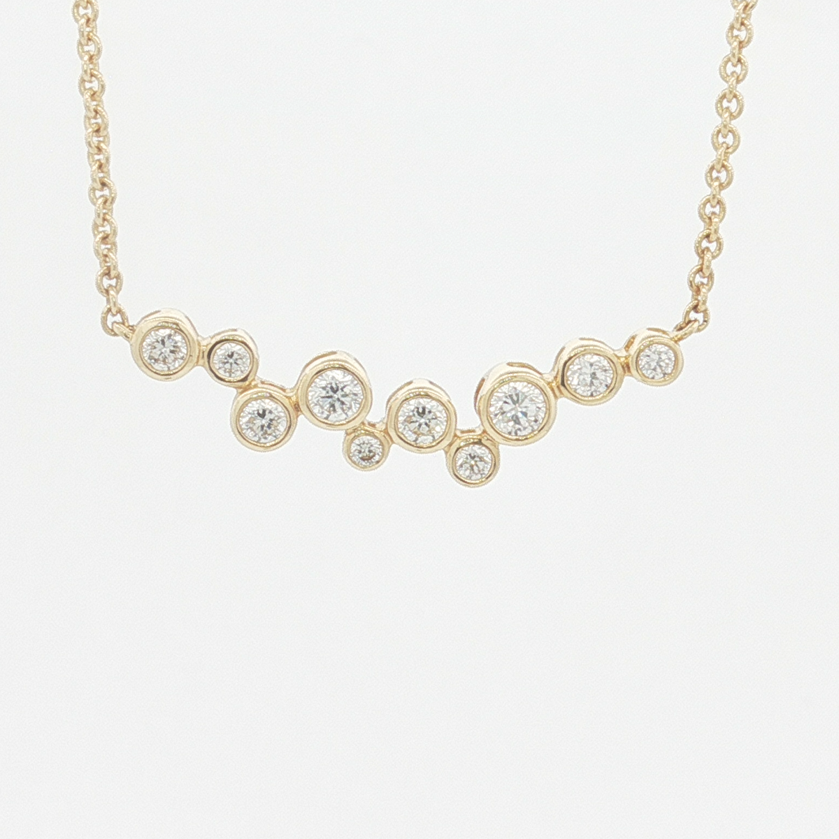 18ct YG Bezel-Set Diamond Cluster Necklet