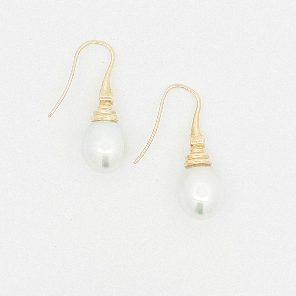 Autore 18ct YG Pearl and Diamond Drop Earrings