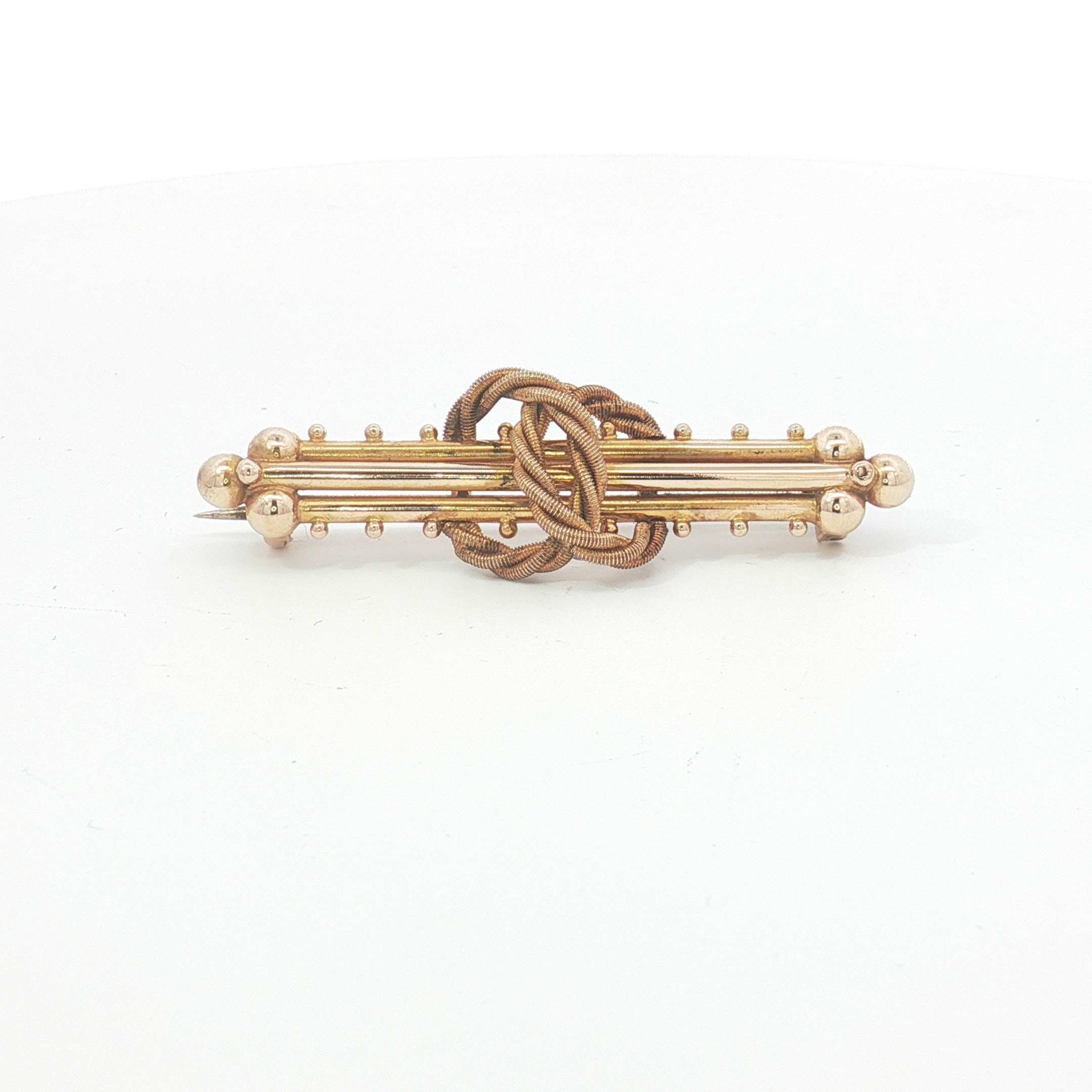 15ct YG Twisted Knot Bar Brooch