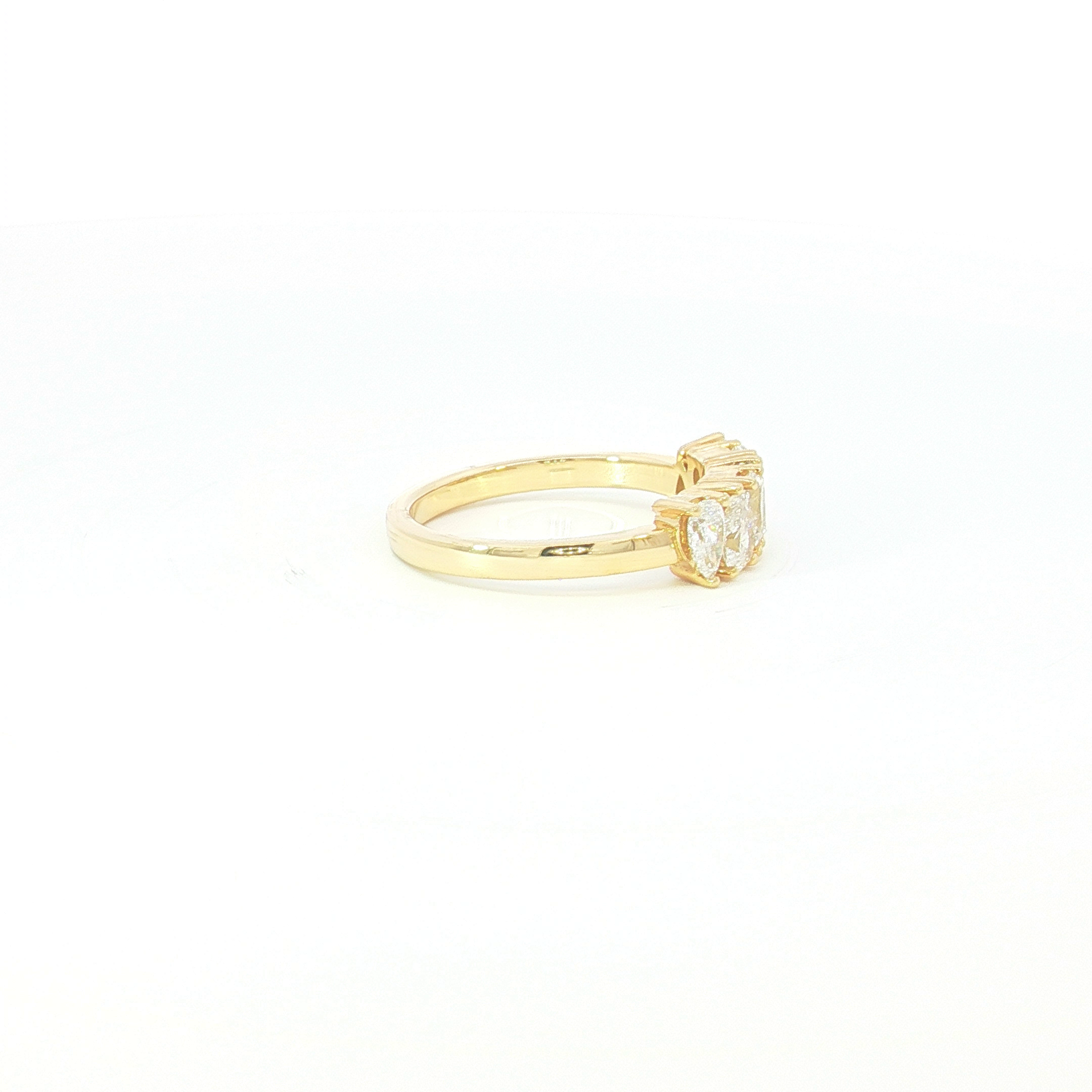 18ct YG 6 Pear-Cut Diamond Multi-Stone Ring
