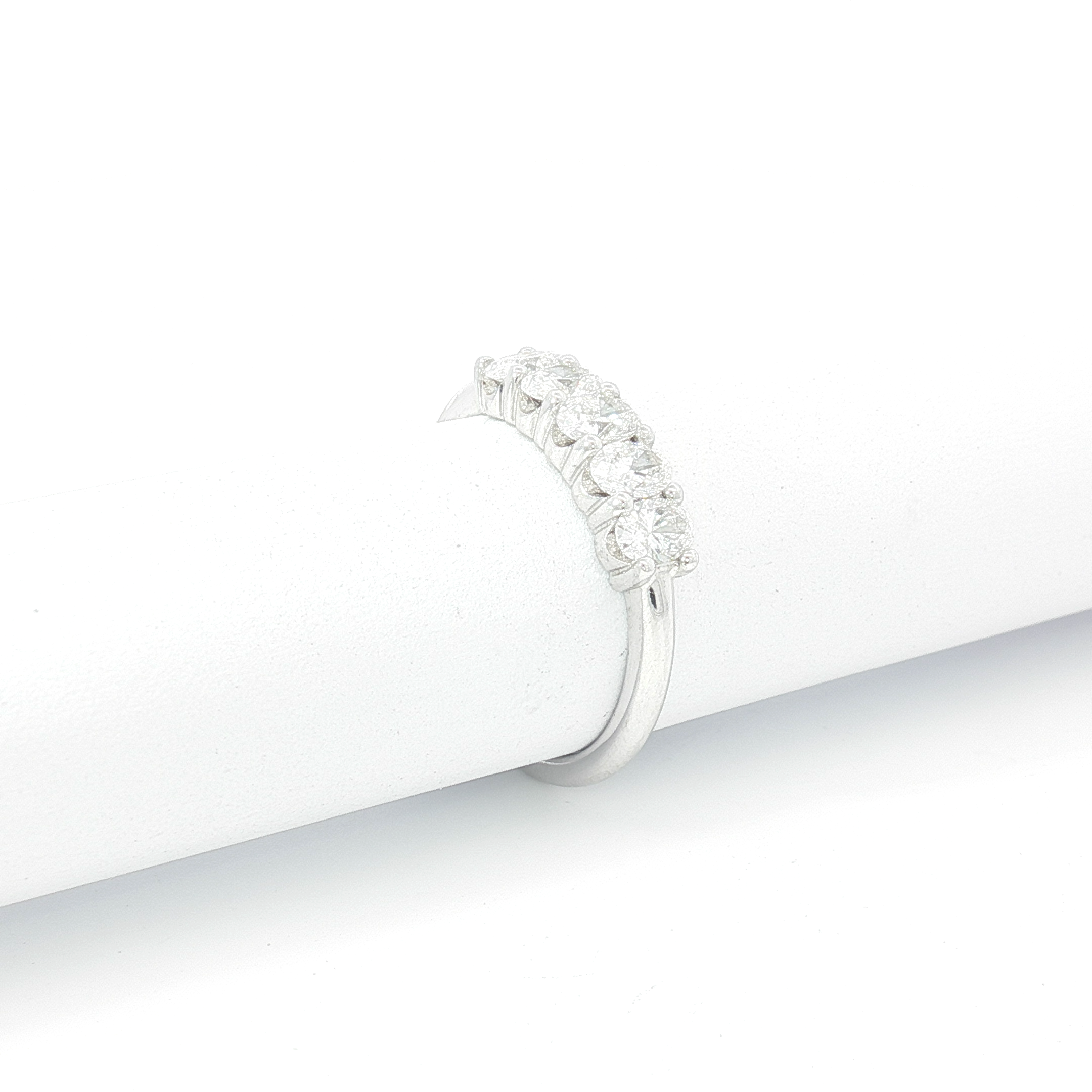 18ct WG Five Oval Diamond Ring
