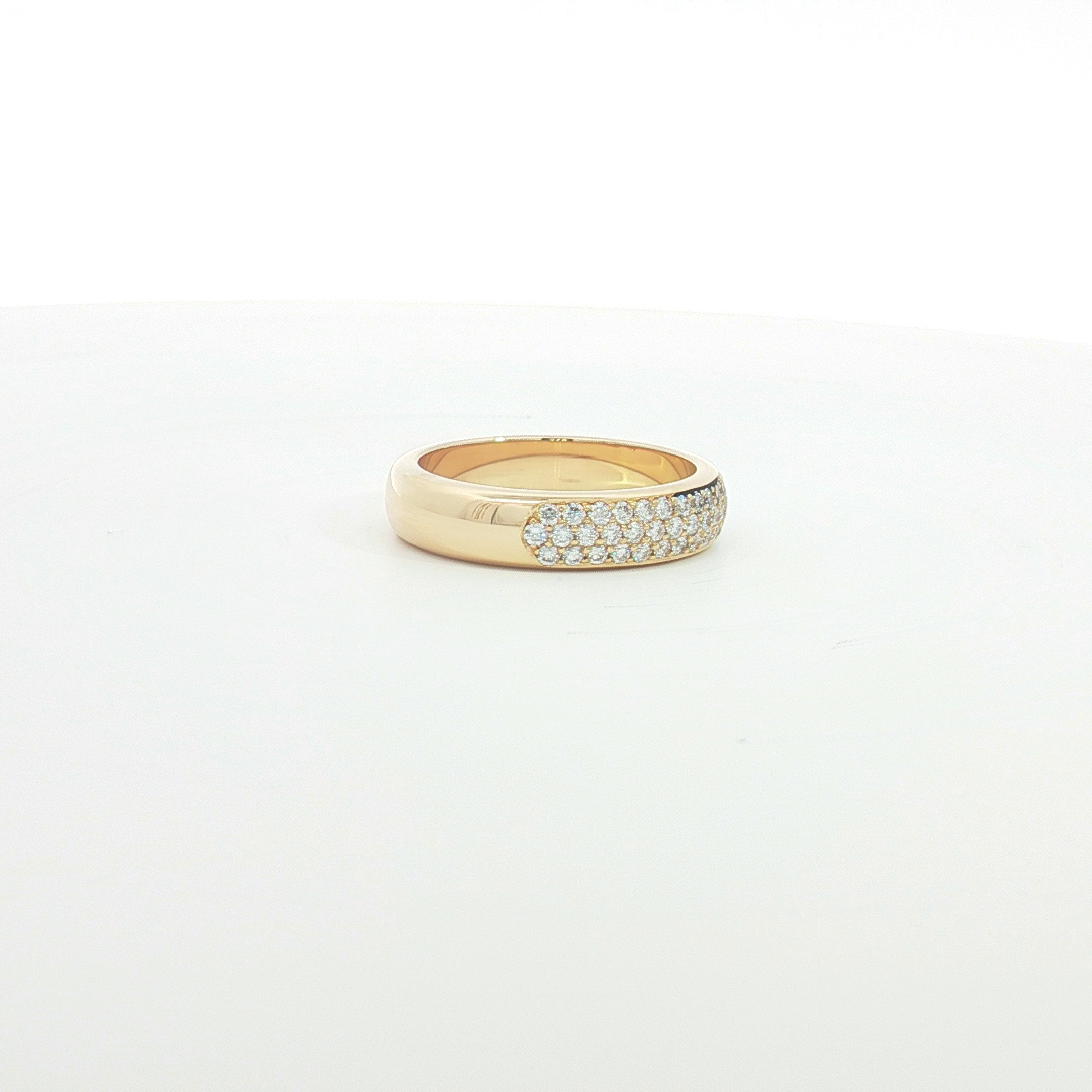 18ct YG Gold Diamond Pavé Set Ring