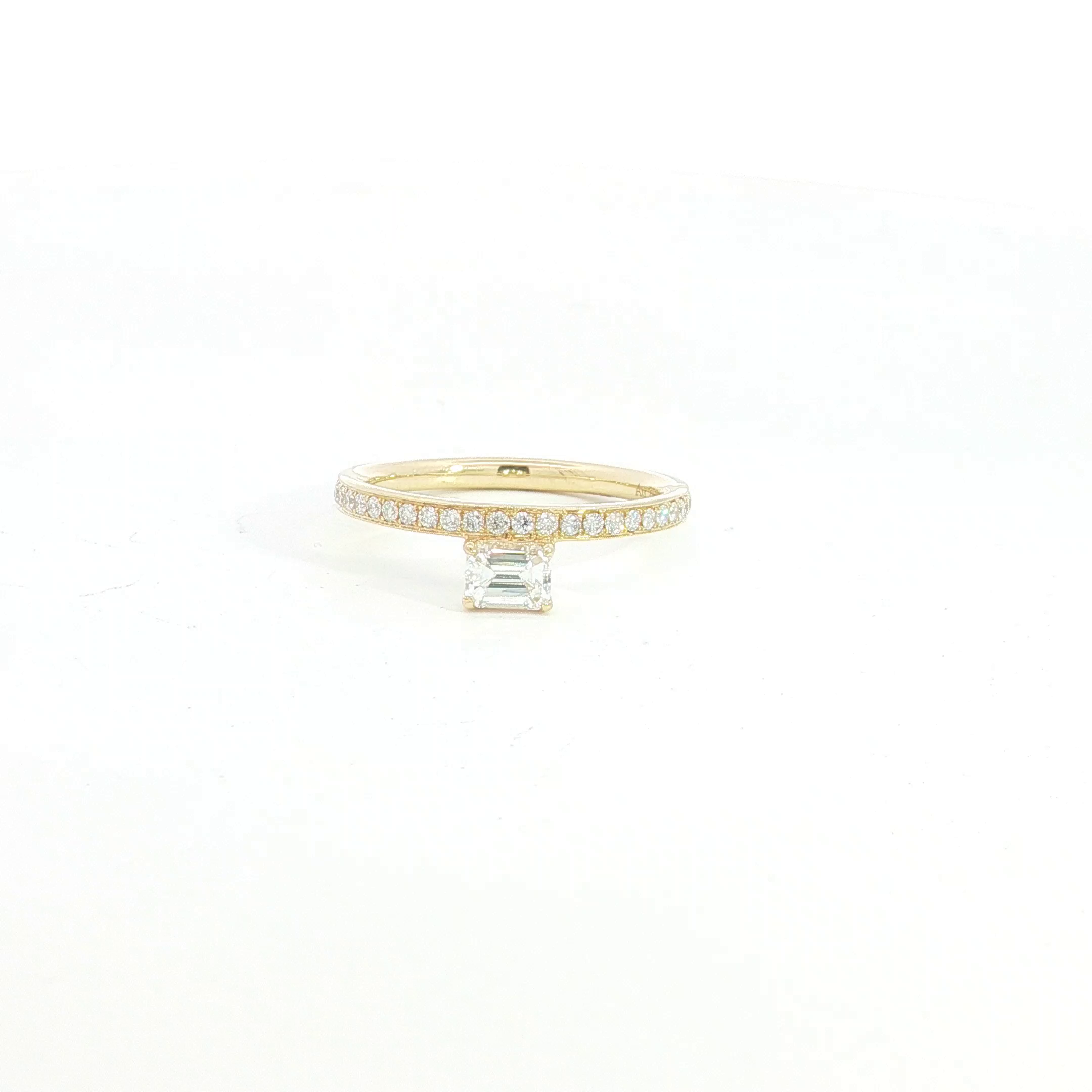 18ct YG Emerald-Cut and RBC Diamond Ring