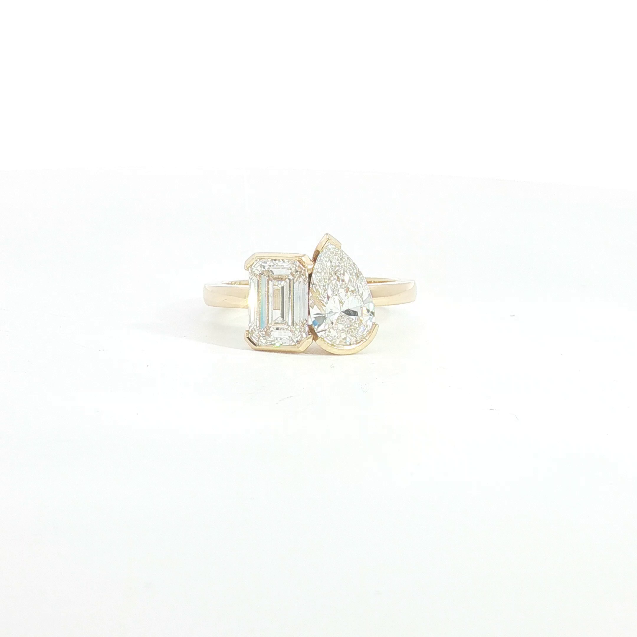 18ct YG Toi et Moi Lab Grown Diamond Ring