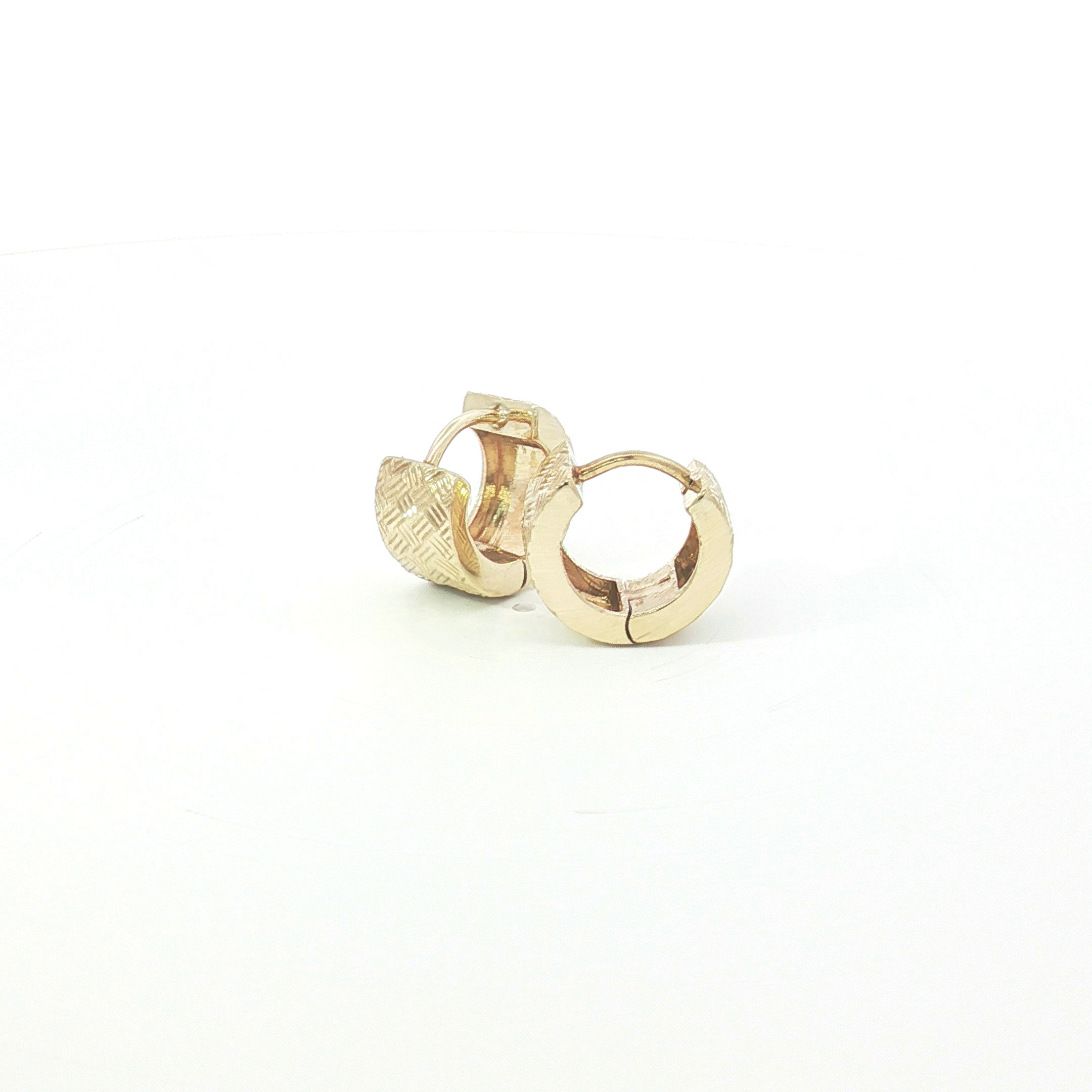 9ct YG Textured Cross-Hatch Hoop Earrings