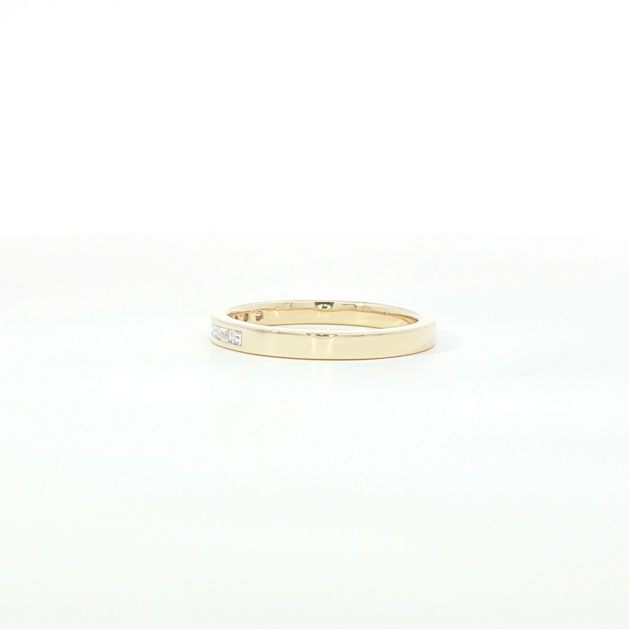 18ct YG Baguette Diamond Channel Set Wedding Ring