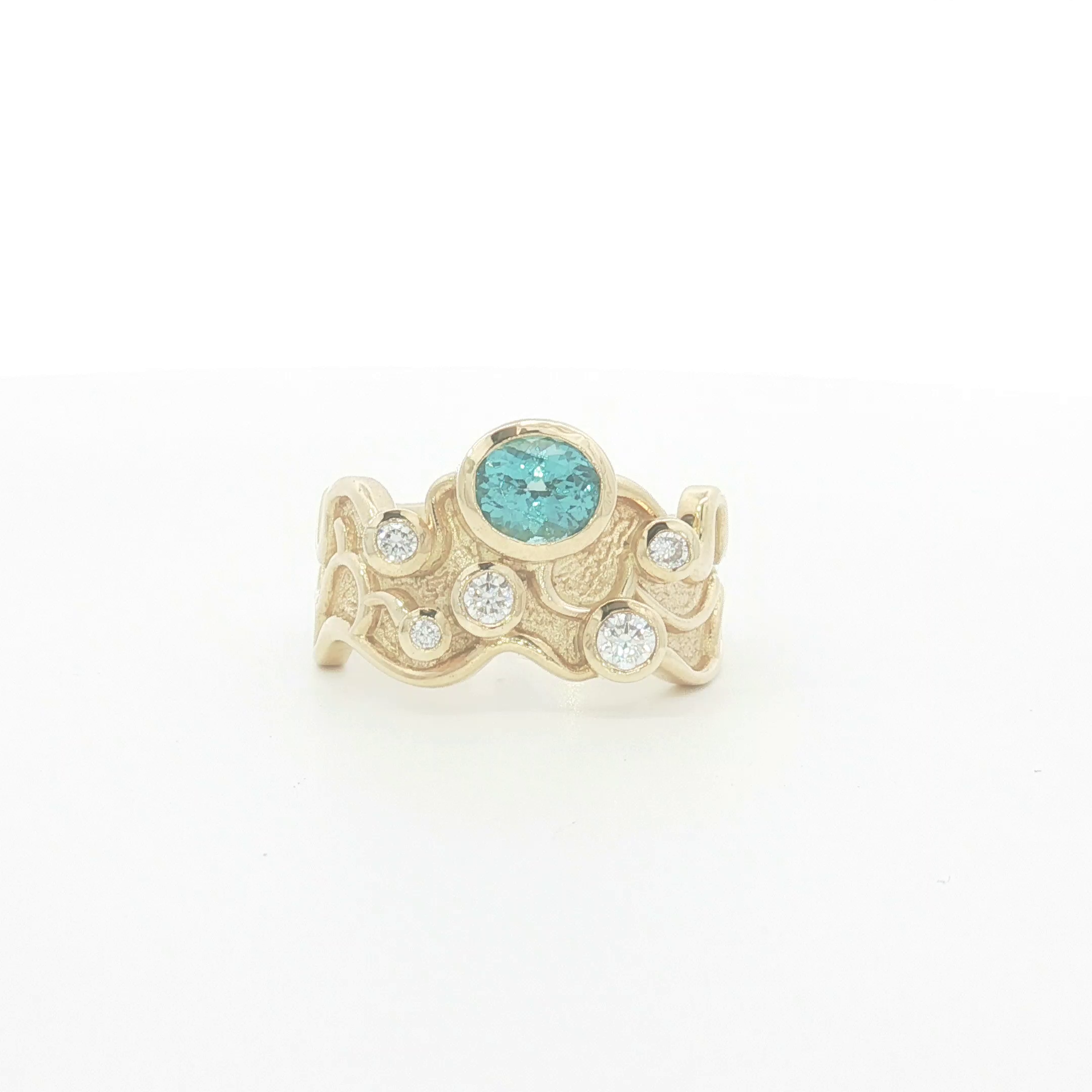18ct YG Wavy, Organic Style Apatite and Diamond Dress Ring