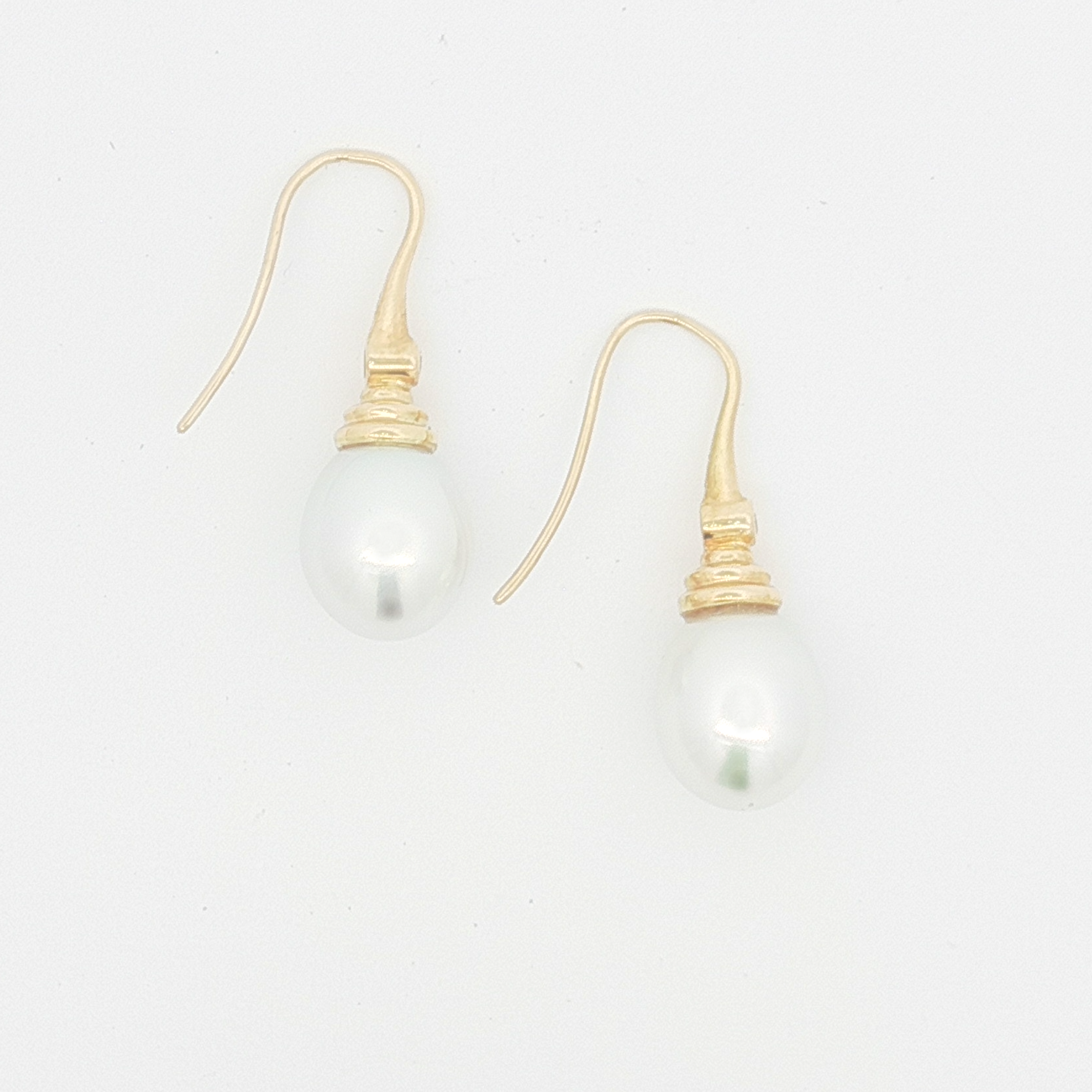 Autore 18ct YG Pearl and Diamond Drop Earrings