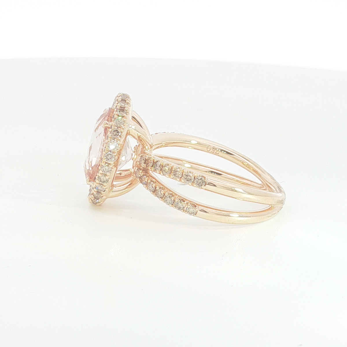 18ct RG Morganite Halo Cocktail Ring