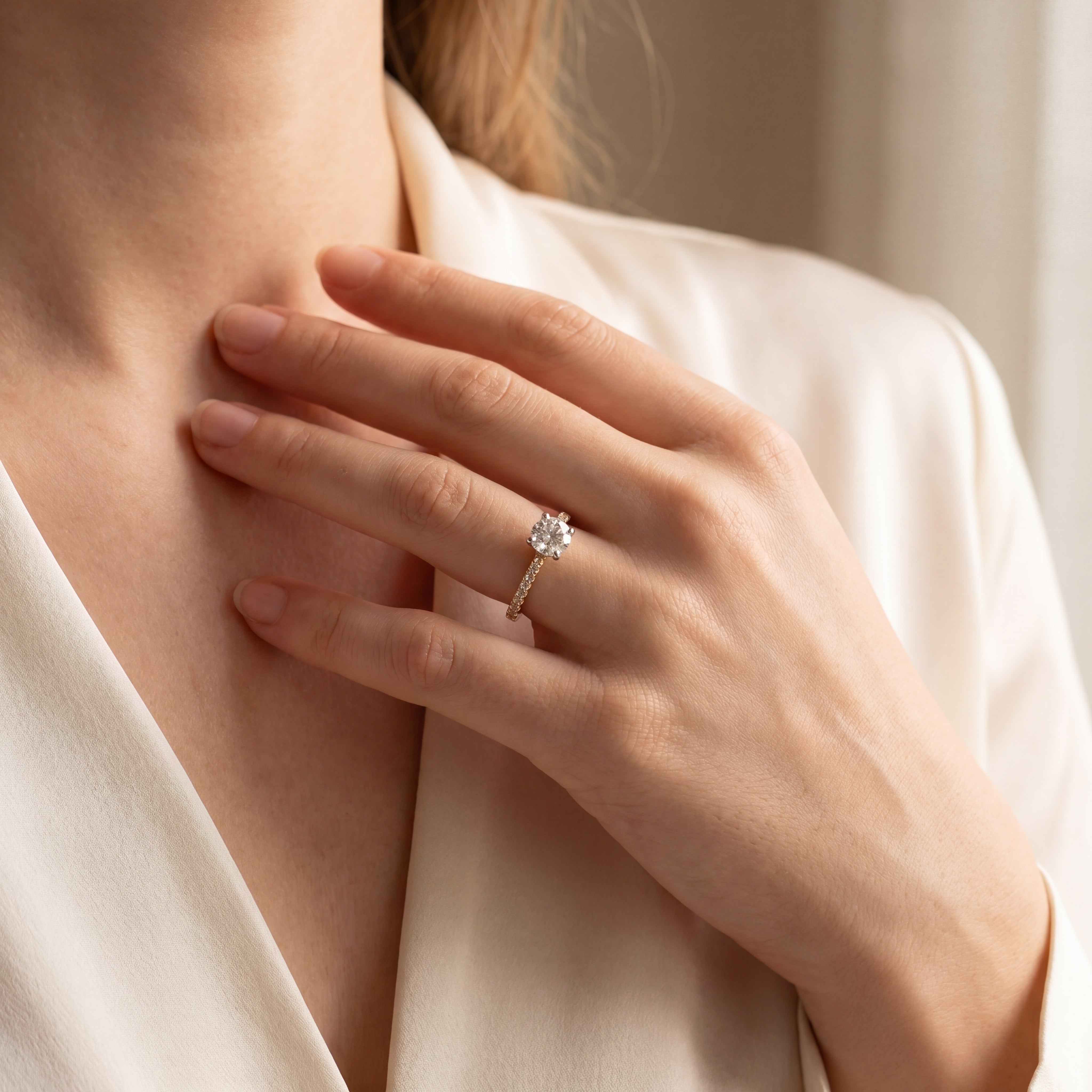 18ct YG Diamond Solitaire Ring with Diamond Set Shoulders